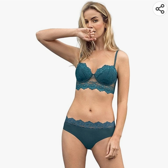 Leonisa Ultra Light Lace Waistband Cheeky Panty Size L - Picture 3 of 10